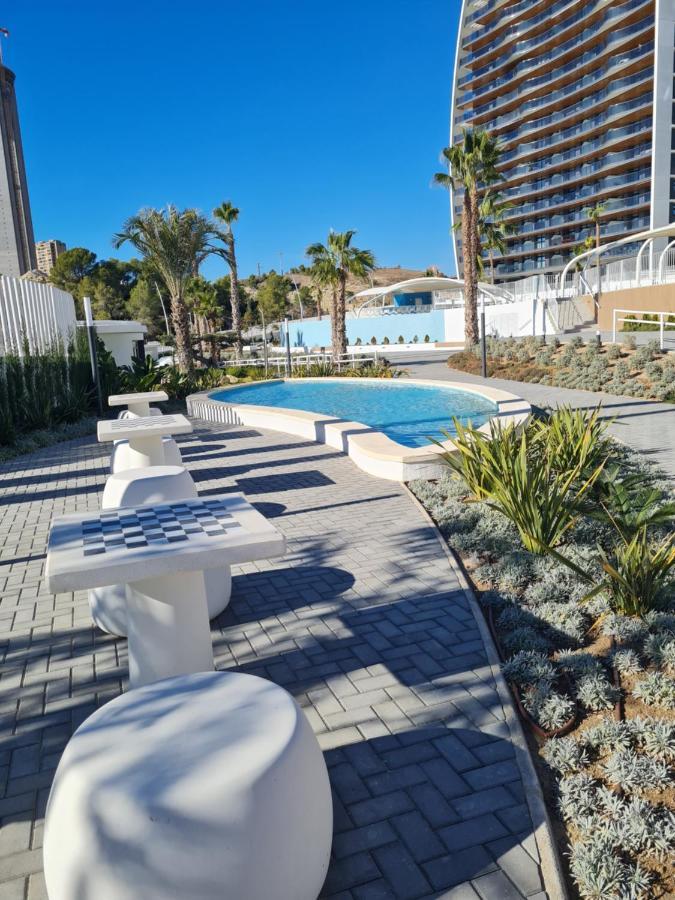 Sunny Morning Of Costa Blanca - Sunset Waves Benidorm Apartment Bagian luar foto